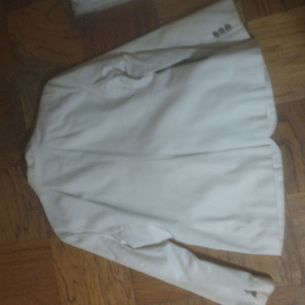 Blazer - Picture 5 of 6